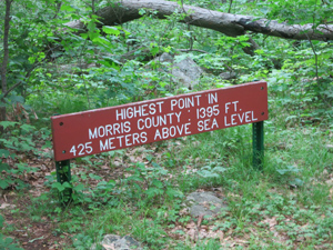 Highest Point in Morris County Sign. Photo by Daniel Chazin